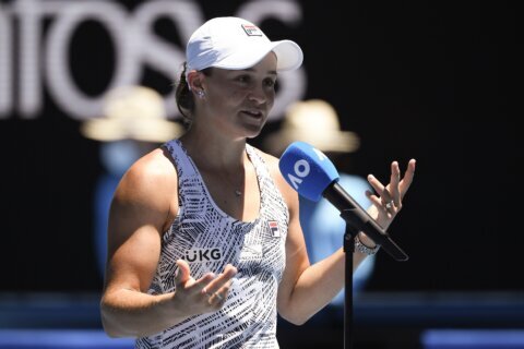 Osaka, Barty advance toward Australian Open showdown