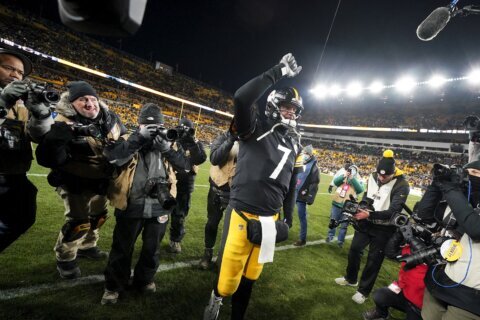 Ravens to host Steelers in Roethlisberger’s likely finale