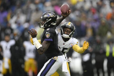 Ravens’ agonizing season ends with another close defeat