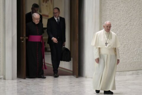 Pope urges parents to ‘never condemn’ their gay children