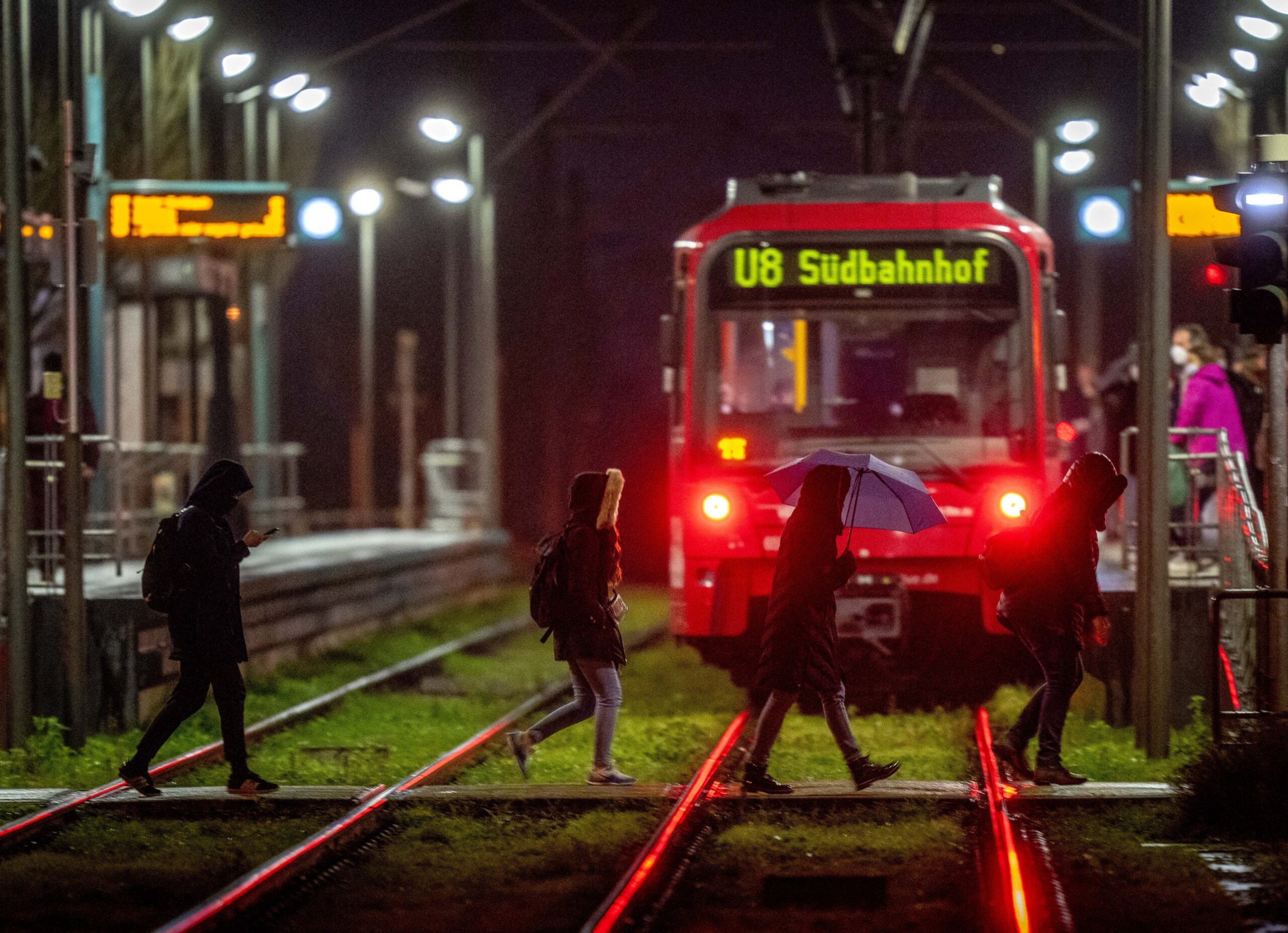 germany-expects-covid-19-cases-to-peak-in-mid-february-wtop-news