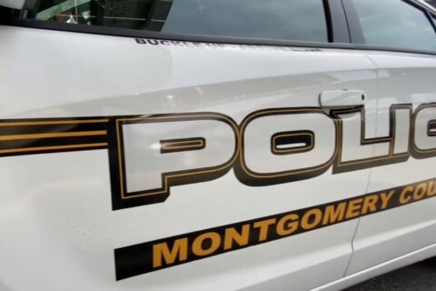 Taxi driver arrested for impersonating Montgomery Co. police officer