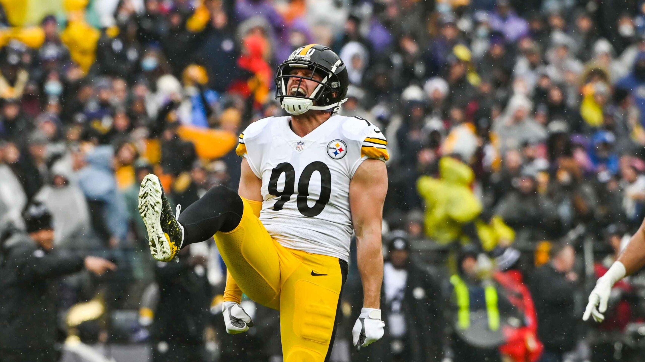 TJ Watt sets new Steelers record after latest sack vs Browns