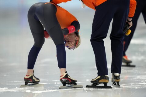 Schouten gives Dutch 1st speedskating gold at Olympics