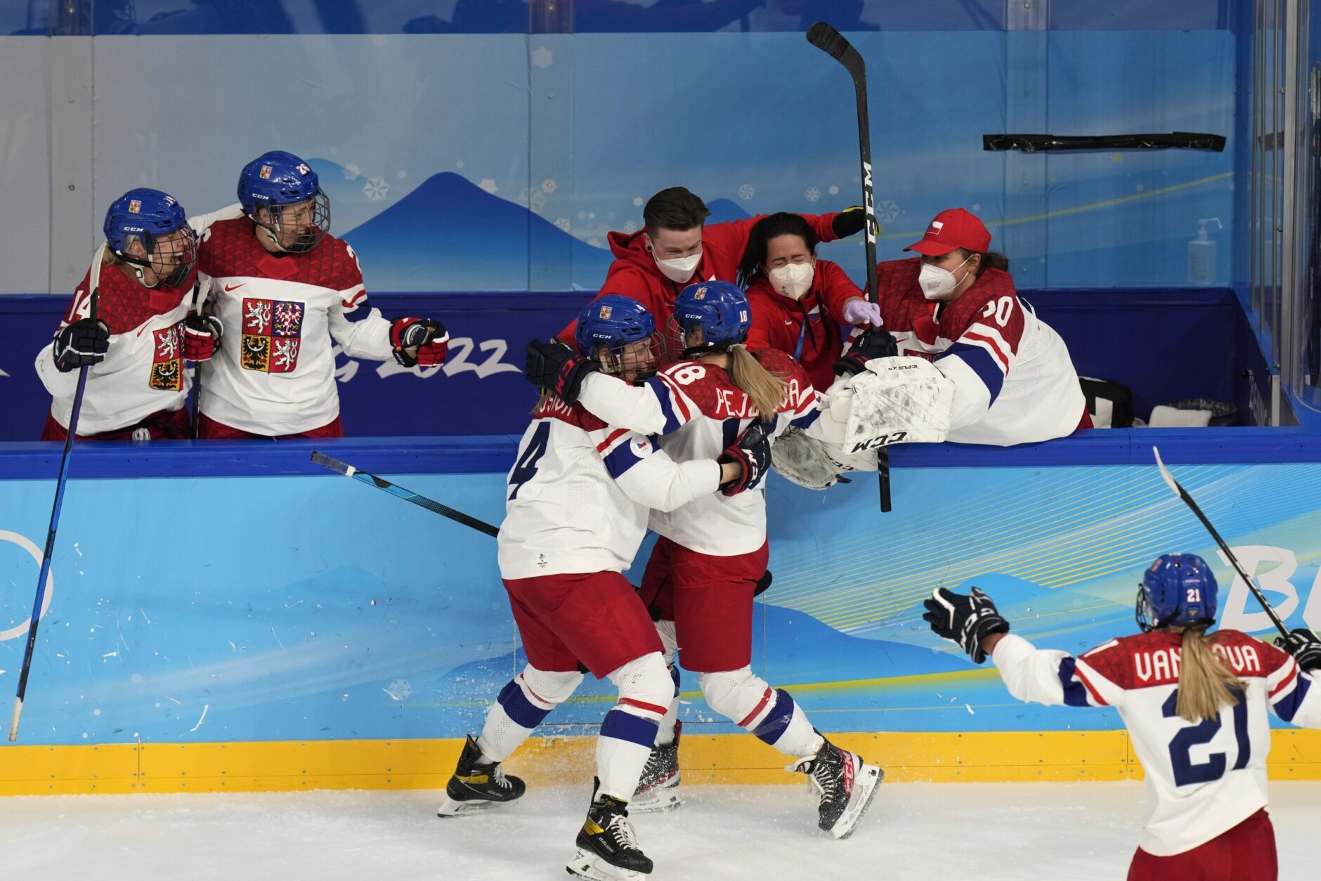 USA set up titanic clash with Canada in women's Olympic ice hockey final, Winter Olympics Beijing 2022