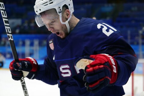 U.S., Canada meet in Olympics after intense scrimmage
