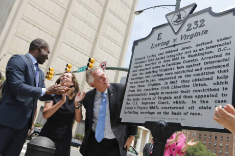 New contest enables Fairfax Co. teachers, students to recommend topics for historical markers
