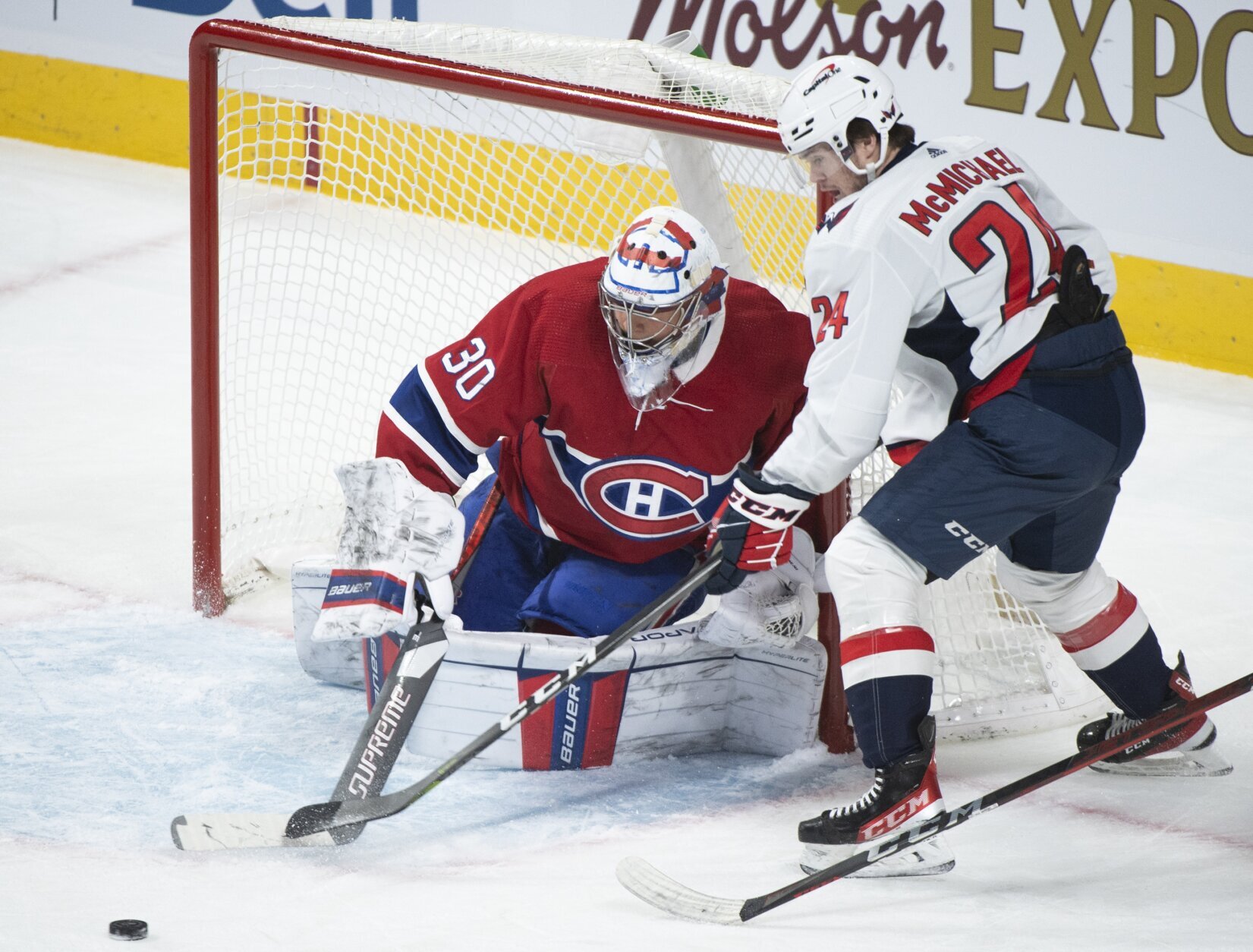How the NHL's new goalie pad size regulation will affect Matt