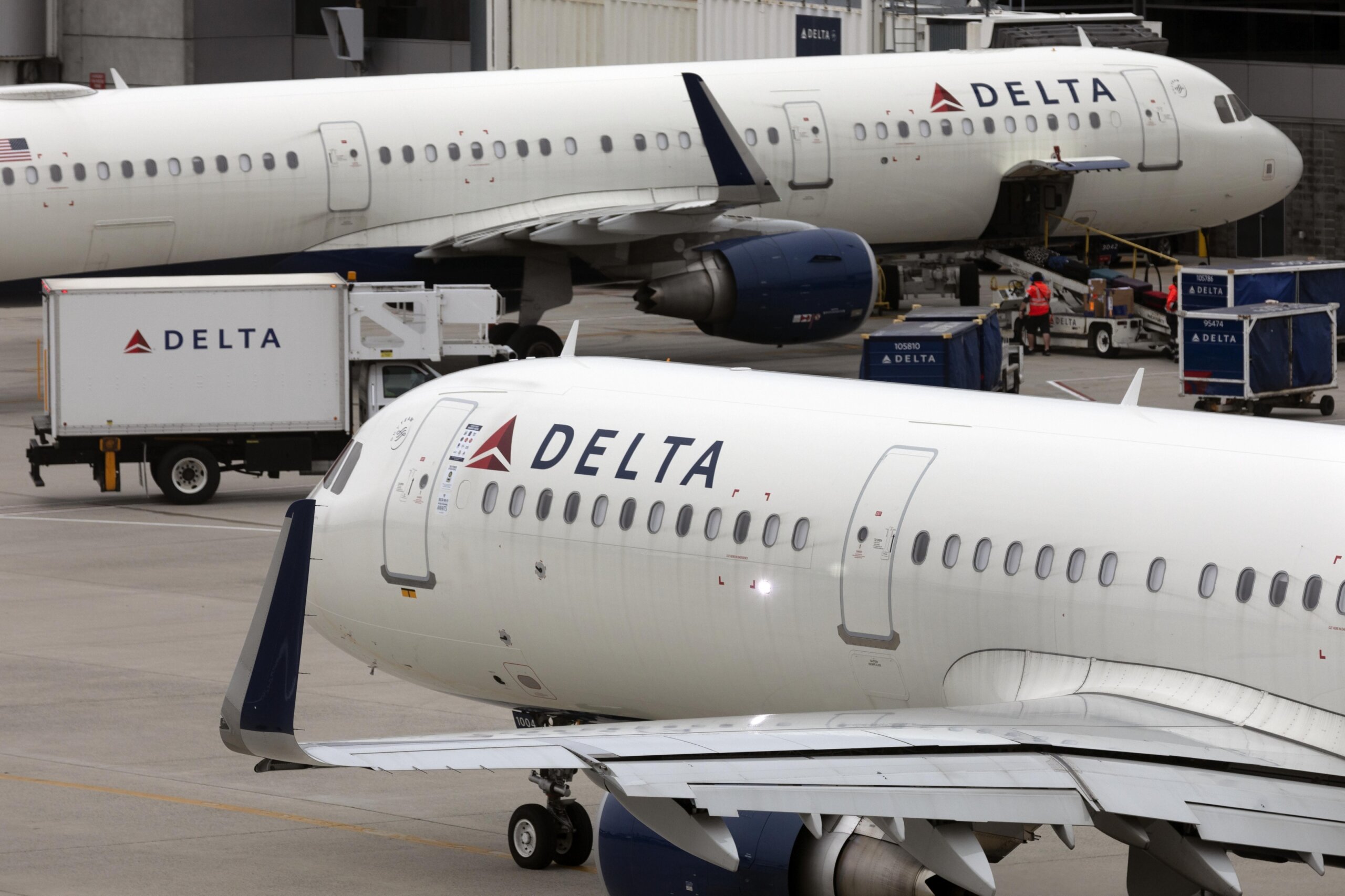 delta-asks-doj-to-put-unruly-passengers-on-no-fly-list-wtop-news