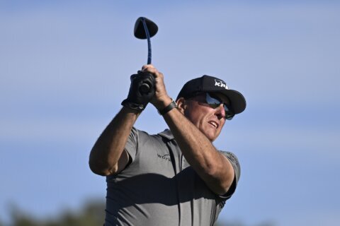 Report: Mickelson motives about changing tour ‘dictatorship’