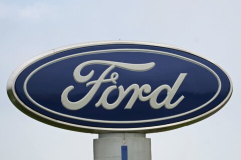 Ford recalls heavy-duty pickups; drive shafts can fracture