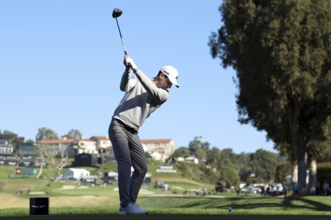 Niemann breaks 36-hole record at Riviera but only leads by 2