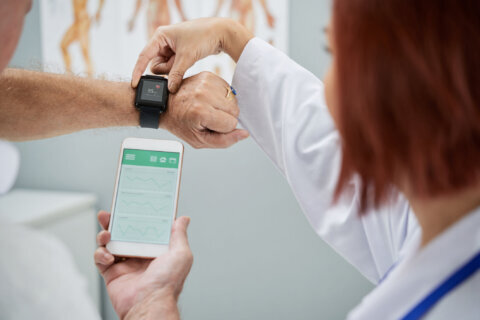 Virginia cardiologist: Using smartwatches and apps for a healthy heart