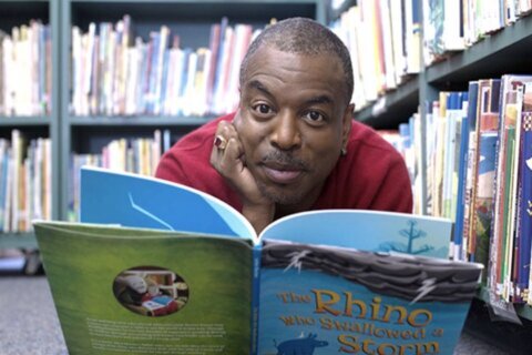 DC nonprofit Reading Is Fundamental participates in World Read Aloud Day
