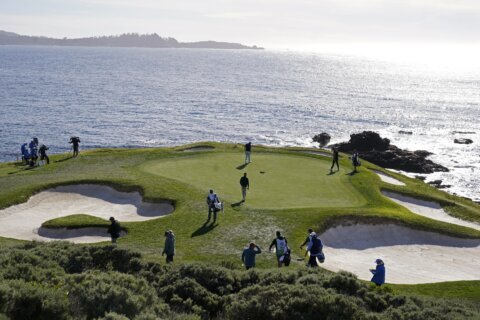 Gorgeous day at Pebble and Tom Hoge has a scorecard to match