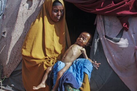 Fleeing drought, hunger, thousands trek to Somalia’s capital