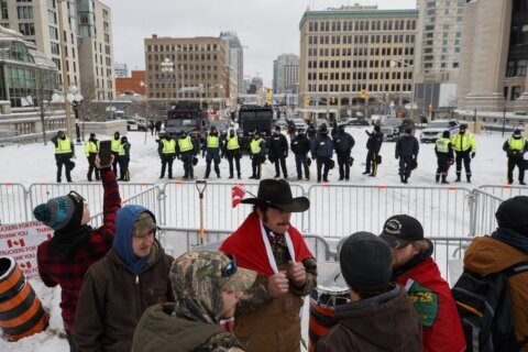 Canadian police appear to end protesters’ siege of Ottawa