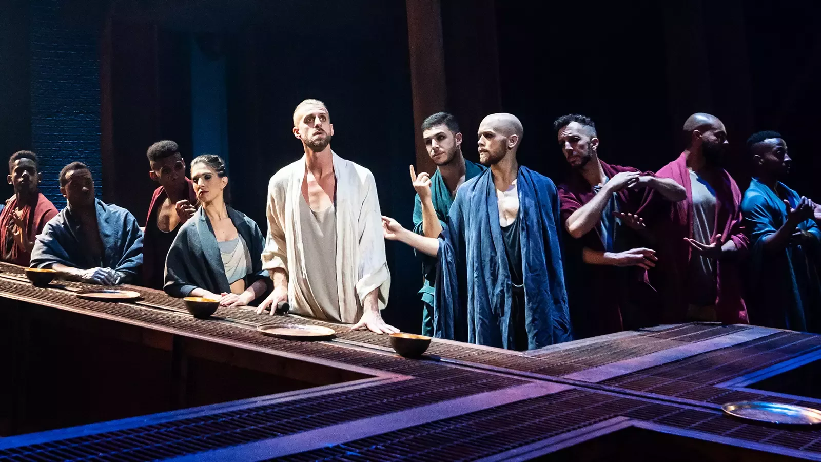 ‘Jesus Christ Superstar’ rocks the Kennedy Center with symbolic visual ...