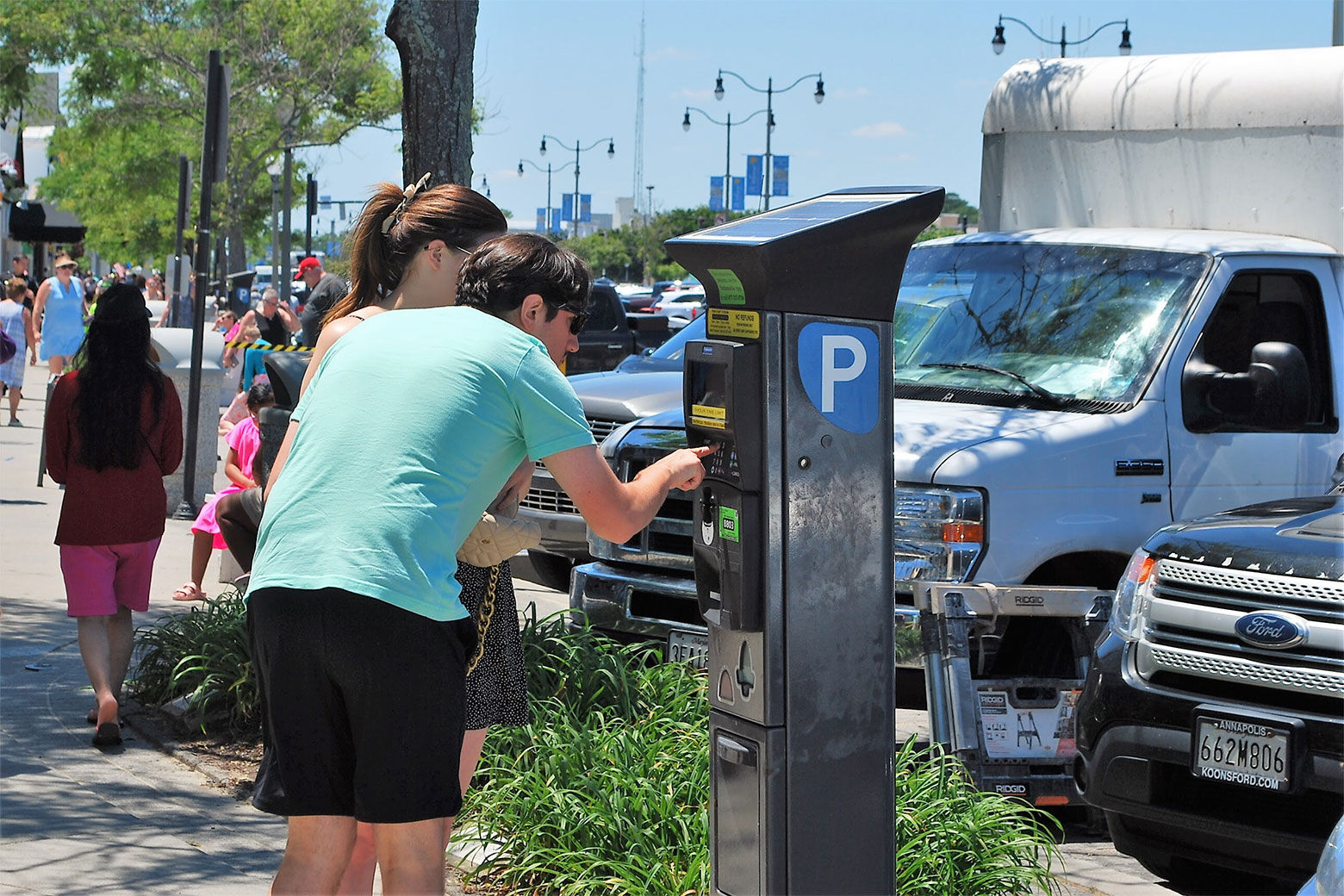 Rehoboth Beach extends parking season, increases rates WTOP News