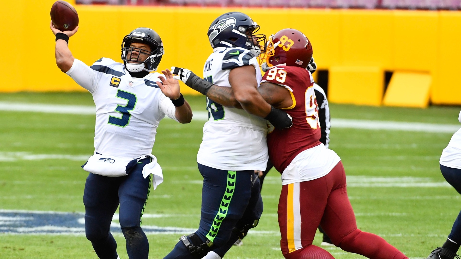 LOOK: Is Jon Allen Recruiting QB Russell Wilson to Join Washington