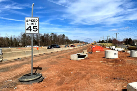 Fairfax Co. weighs use of eminent domain in Route 28 widening project