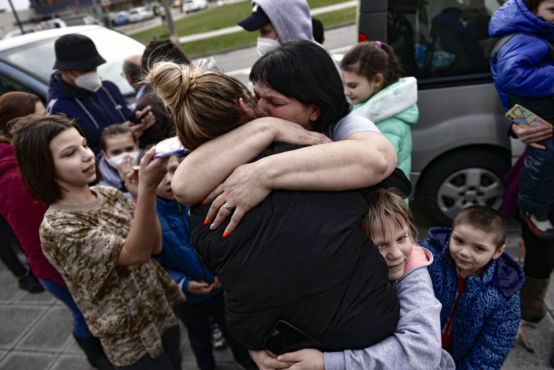 <p>Ukrainian Irina Oscaria, 21 years, resident in Spain, hugs her mother Zhana Onishchenko after they arrived in Cizur Menor, northern Spain, Tuesday, March 15, 2022, after Russian&#8217;s invasion of Ukraine. Oscaria&#8217;s family traveled more than five thousands kilometers to arrive in Spain.</p>
