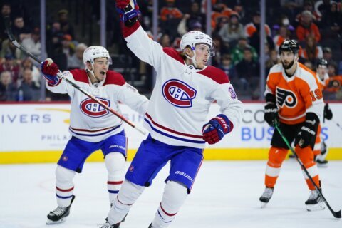 Caulfield scores in OT to lift Canadiens past Flyers, 4-3