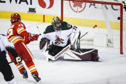 Gaudreau’s 3-point game leads Flames past Coyotes 4-2