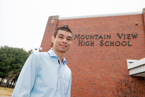 How a Fairfax Co. student’s journey took him from Afghanistan to Northern Virginia Community College