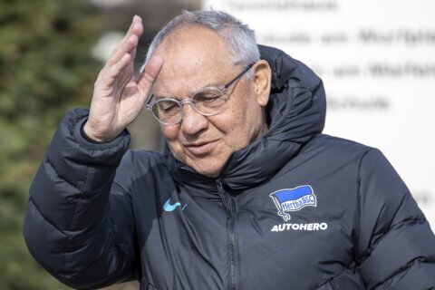 Hertha Berlin’s new coach Magath tests positive for COVID-19