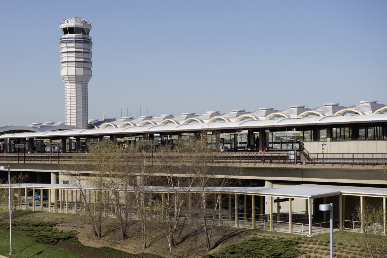 FAA to investigate runway wrong turn at DC-area airport – WTOP News