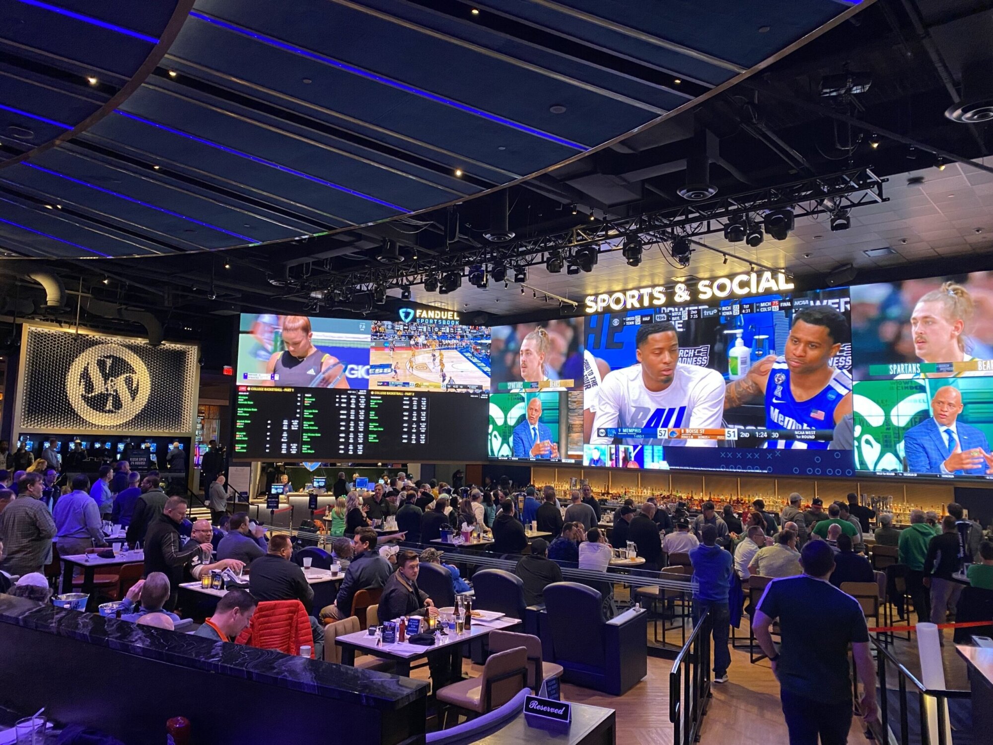 Sports betting brings new excitement to March Madness in DC region | WTOP  News