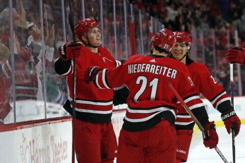 Power plays carry Hurricanes past Lightning 3-2