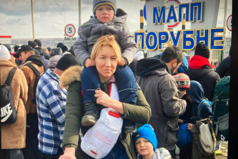 Maryland teacher works to help family that fled Ukraine