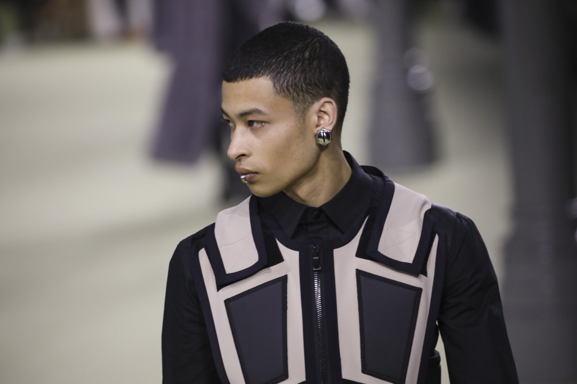 Men's Fashion Weeks Fall/Winter 2022-2023 explore the tension