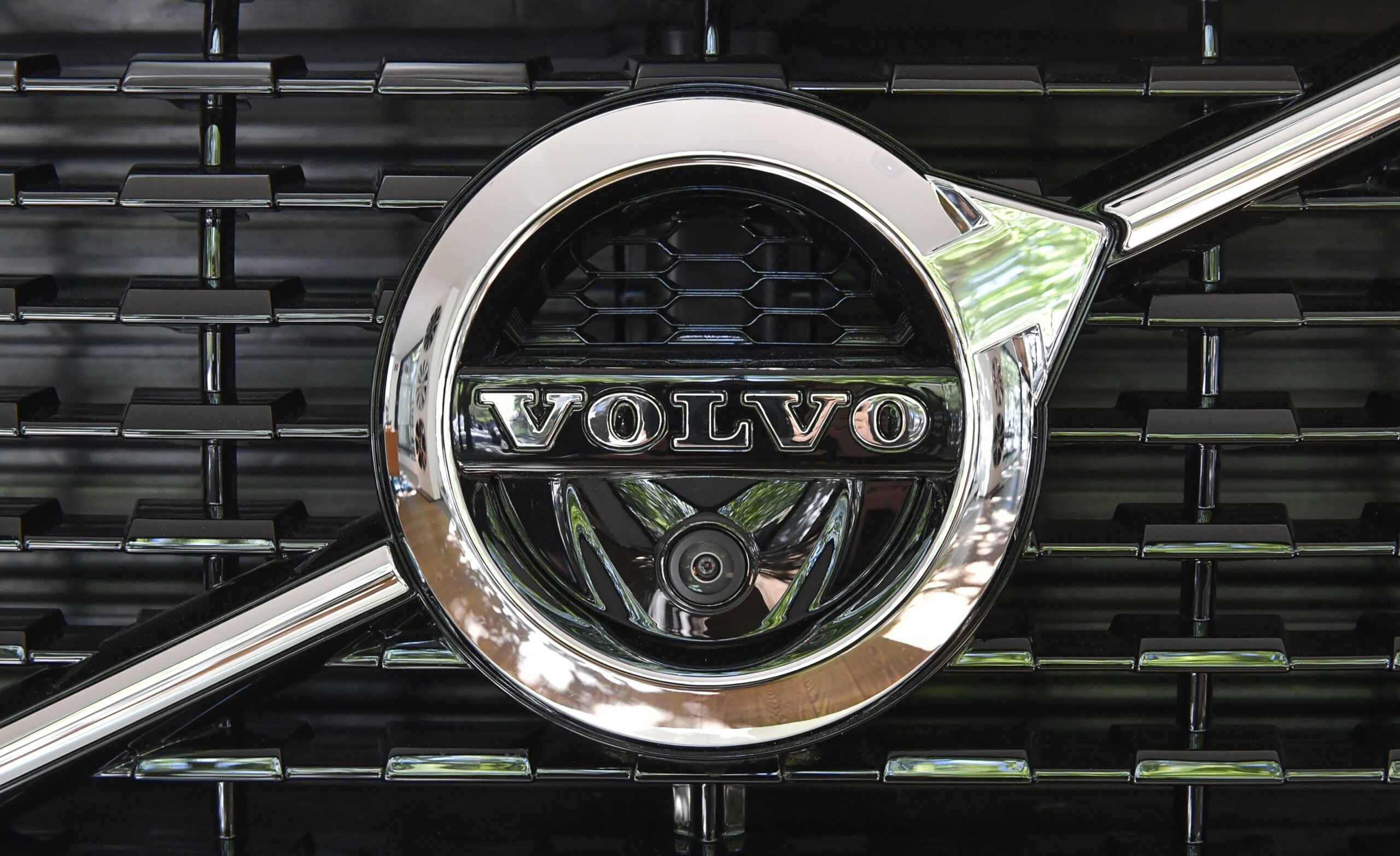Volvo Group North America faces $130M civil penalty
