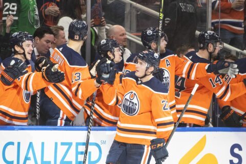 Oilers rout Sabres 6-1 for 4th straight victory