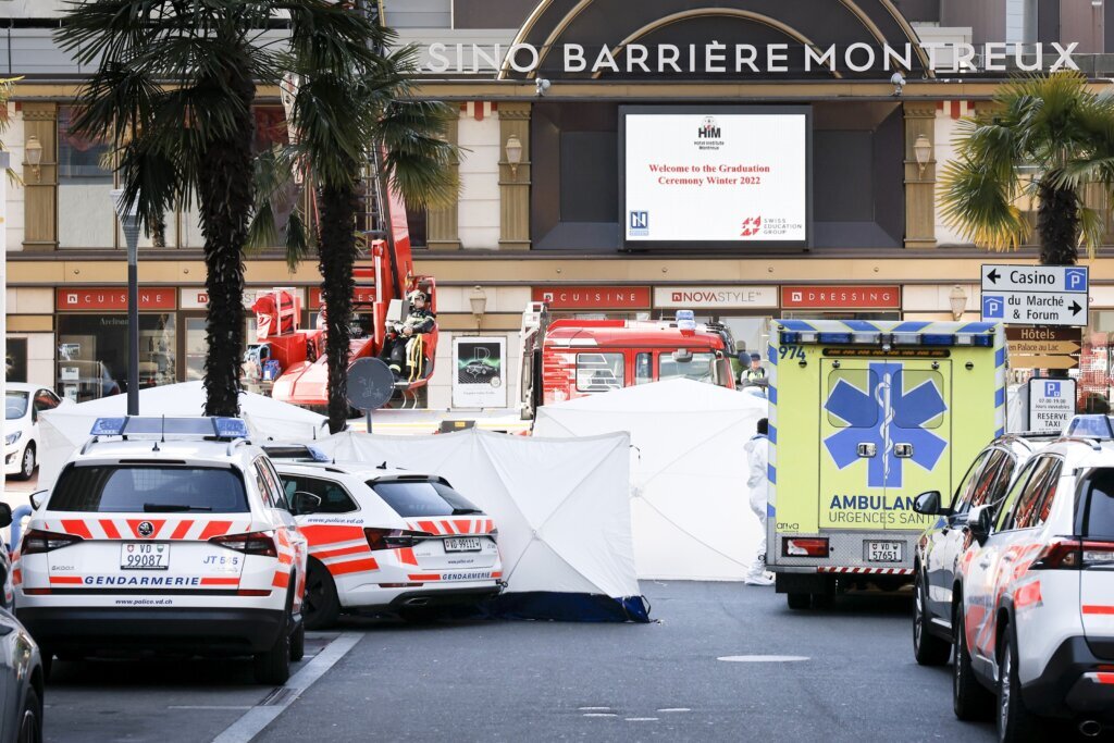 4 dead, 1 injured, after apparent fall from Swiss building