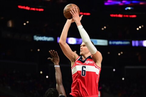 Porzingis has 30 points and 10 rebounds, Wizards top Pistons