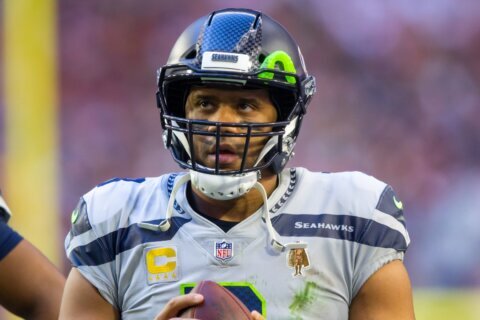 Reports: Commanders made ‘strong’ trade offer for Seahawks QB Russell Wilson