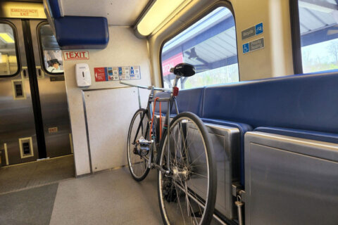 Bikes now allowed on VRE trains permanently