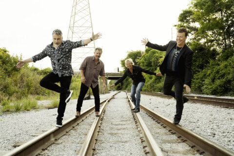 Lonestar brings ’10 to 1′ album of double digit No. 1 country hits to Hollywood Casino