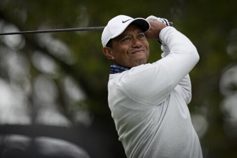 PGA Championship Preview: Tiger talks while Phil walks