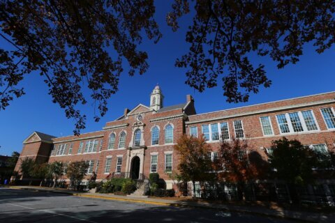 Students make video to prove their high school needs repairs