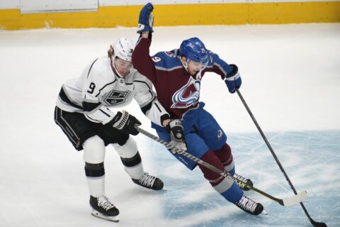 MacKinnon’s hat trick leads Avs to 53rd win, 9-3 over Kings