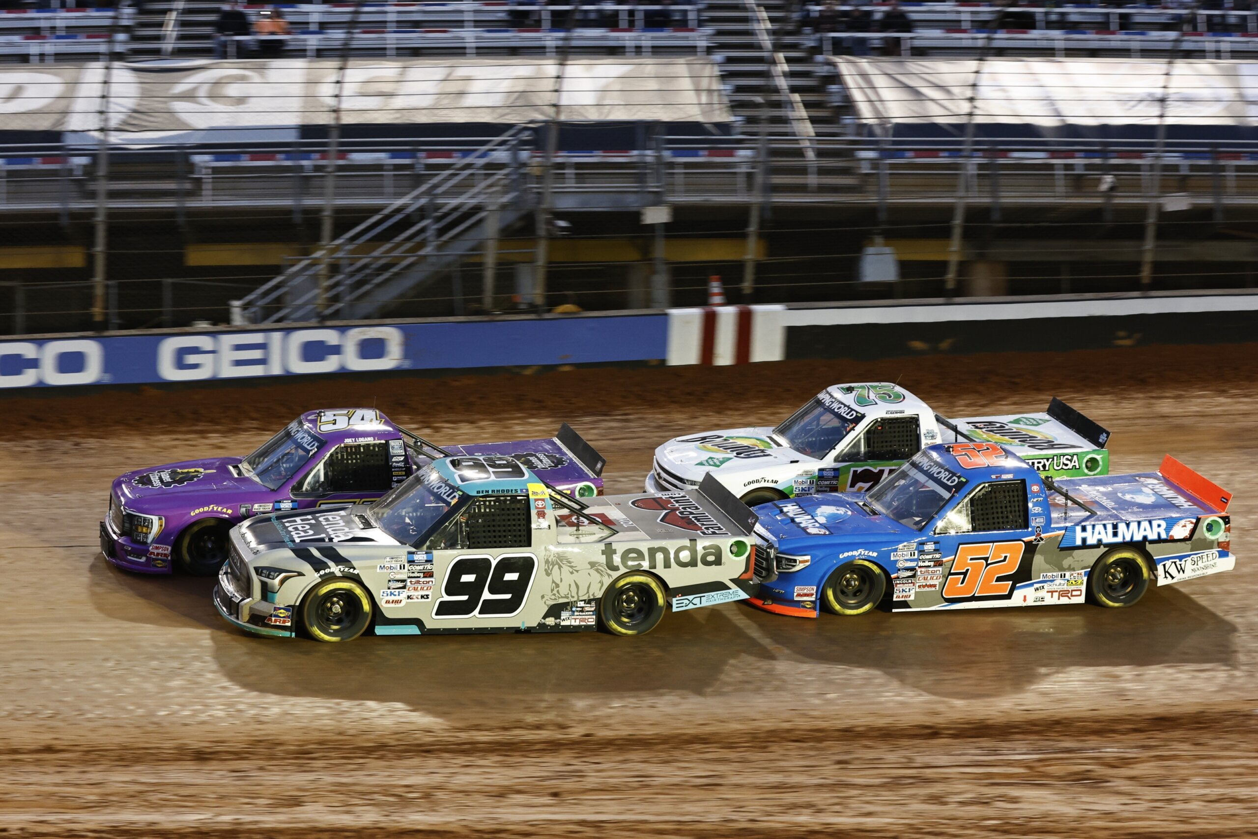 Rhodes slides past Hocevar on Bristol dirt to win truck race WTOP News