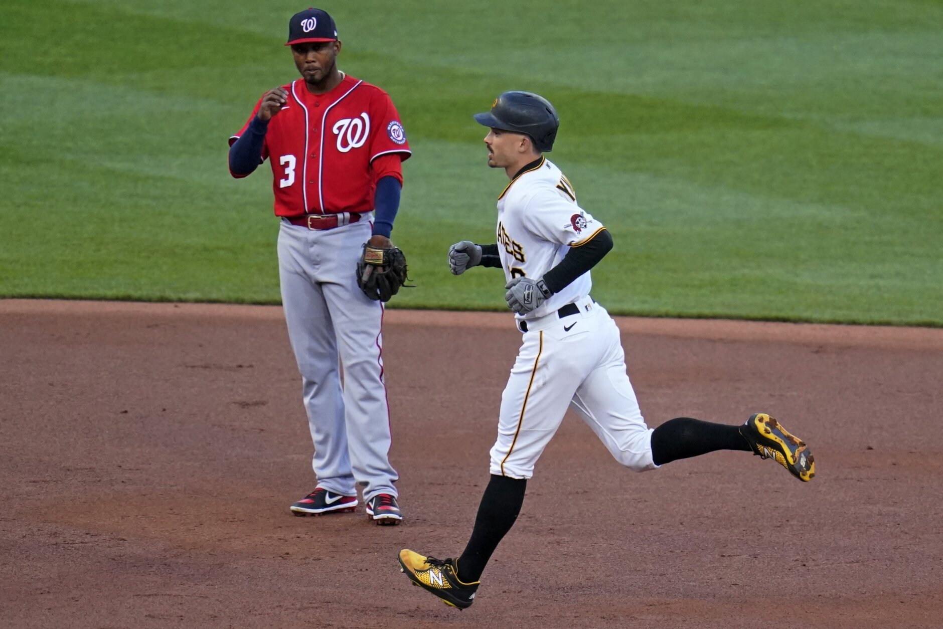 Reynolds, Vogelbach power Pirates to 9-4 win over Nationals - WTOP News