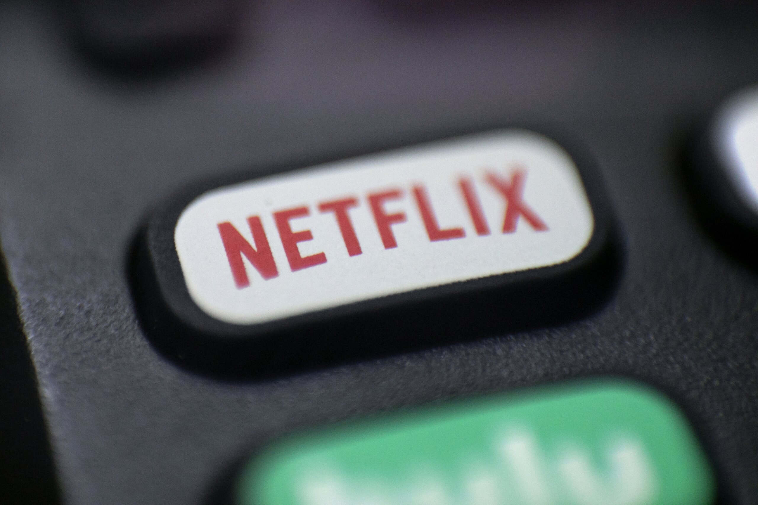 Netflix shares drop 25 after service loses 200K subscribers WTOP News