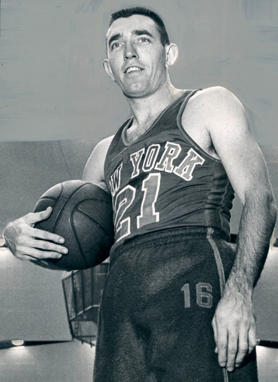 Baltimore Bullets basketball player Gene Shue is shown Oct. 29, 1963. Shue, a two-time NBA Coach of the Year who won 784 games with the Bullets, 76ers and Clippers, has died. He was 90. The Wizards and the NBA announced Shue’s death Monday, April 4, 2021. (Paul Hutchins/The Baltimore Sun via AP)