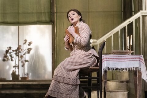 For soprano Ailyn Perez, new opera roles and new marriage